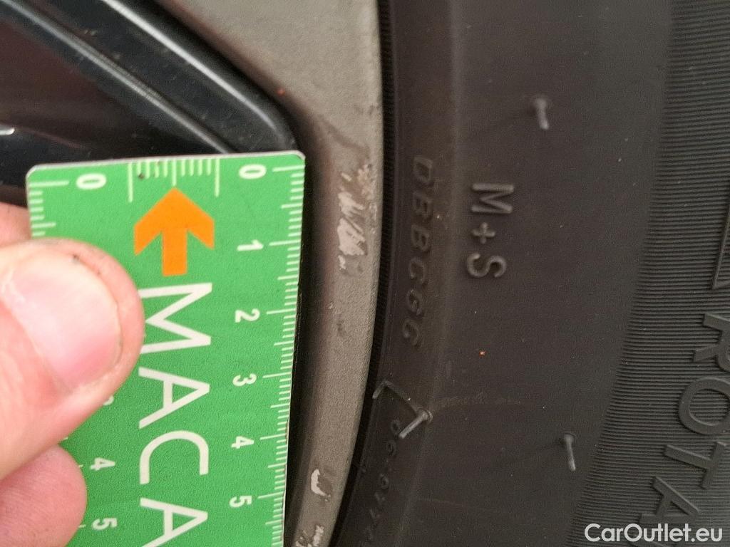  Citroen  C4  Berline Feel Pack 1.5 BlueHDI 110CV BVM6 E6d #52