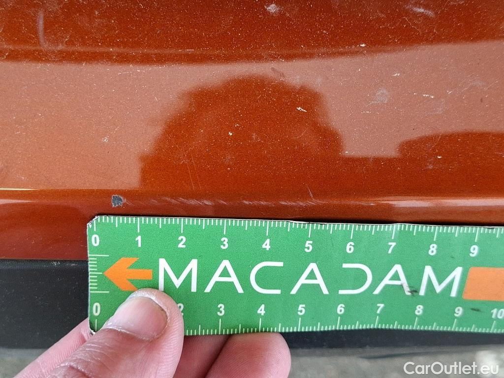  Citroen  C4  Berline Feel Pack 1.5 BlueHDI 110CV BVM6 E6d #33