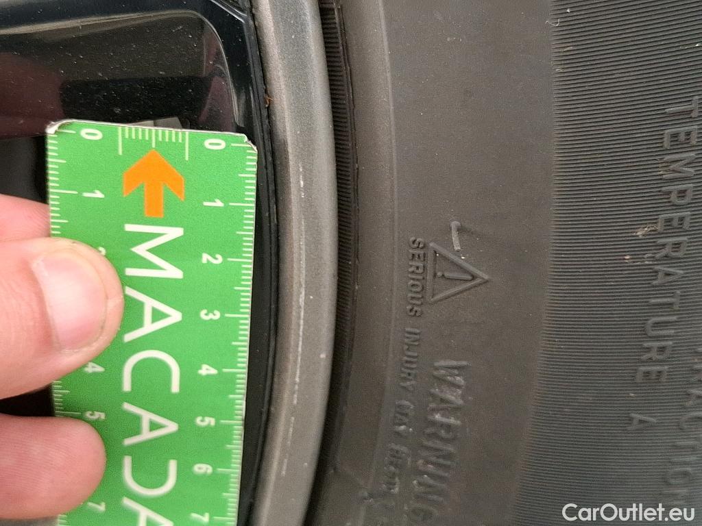  Citroen  C4  Berline Feel Pack 1.5 BlueHDI 110CV BVM6 E6d #73