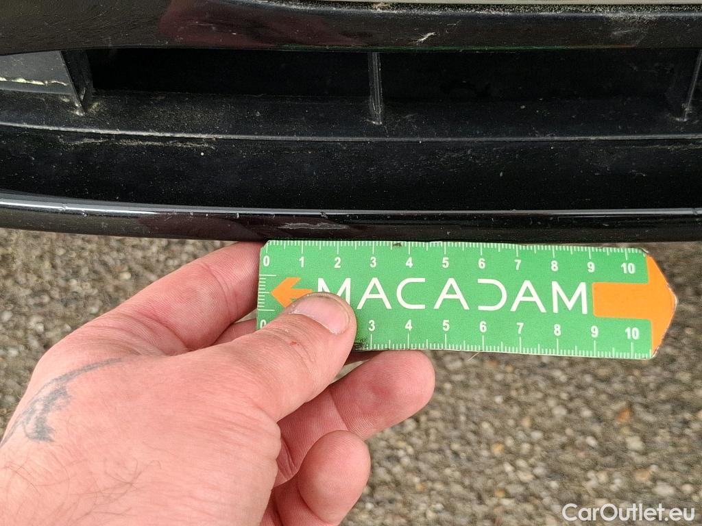  Audi  A4  Avant 30 TDI Business Line 2.0 TDI 135CV BVA7 E6d #24