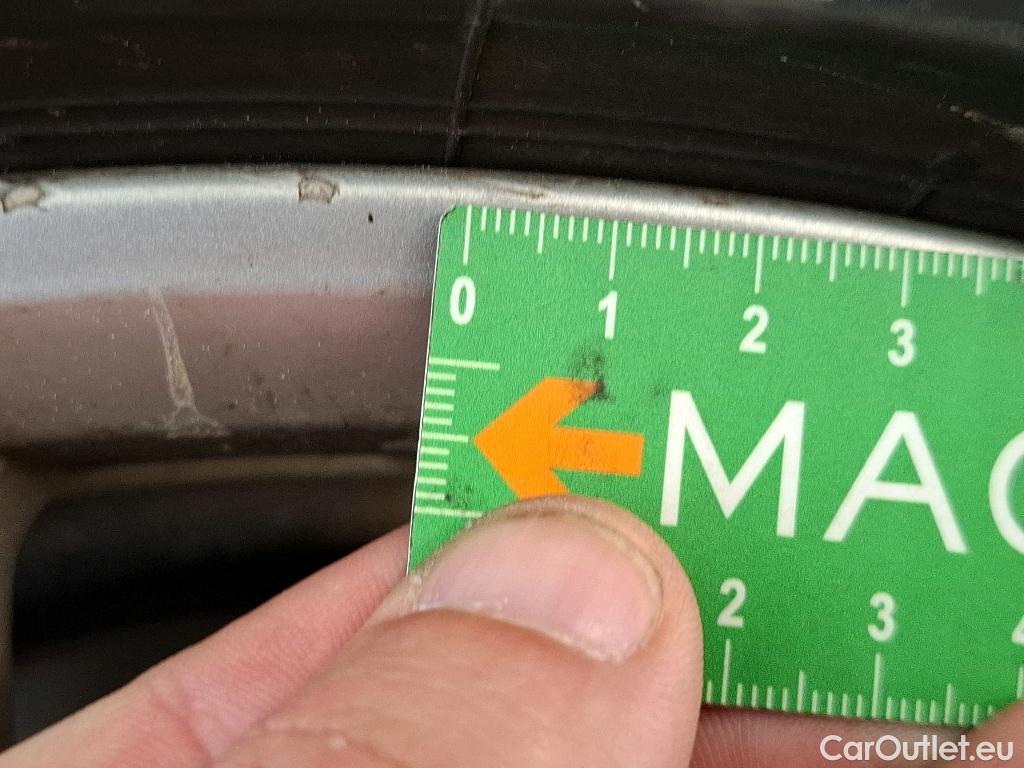  Audi  A4  Avant 30 TDI Business Line 2.0 TDI 135CV BVA7 E6d #21