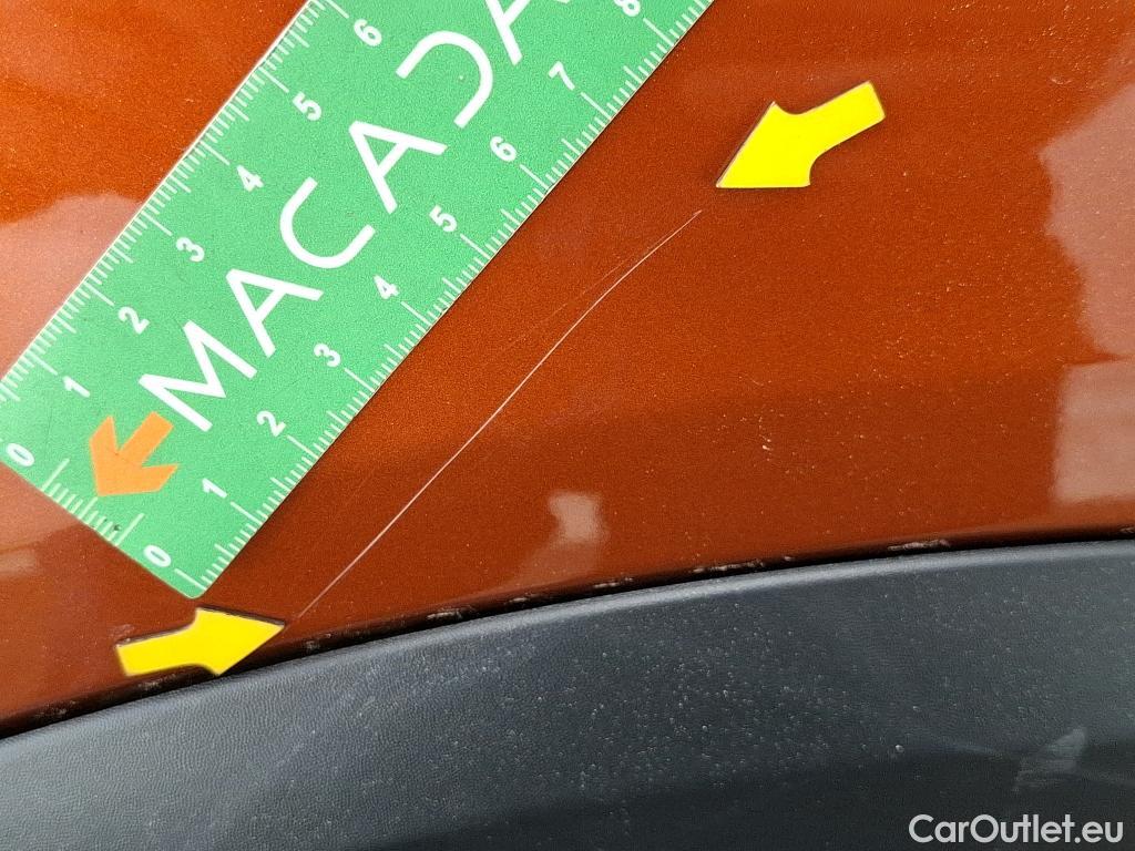  Citroen  C4  Berline Feel Pack 1.5 BlueHDI 110CV BVM6 E6d #84