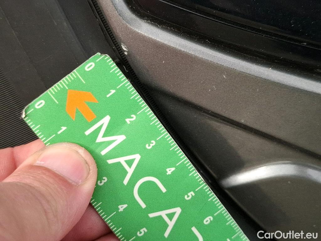  Citroen  C4  Berline Feel Pack 1.5 BlueHDI 110CV BVM6 E6d #74