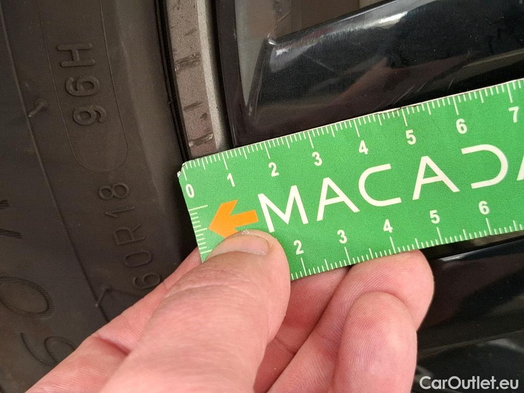  Citroen  C4  Berline Feel Pack 1.5 BlueHDI 110CV BVM6 E6d #41