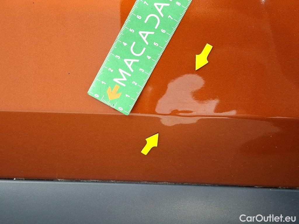  Citroen  C4  Berline Feel Pack 1.5 BlueHDI 110CV BVM6 E6d #10