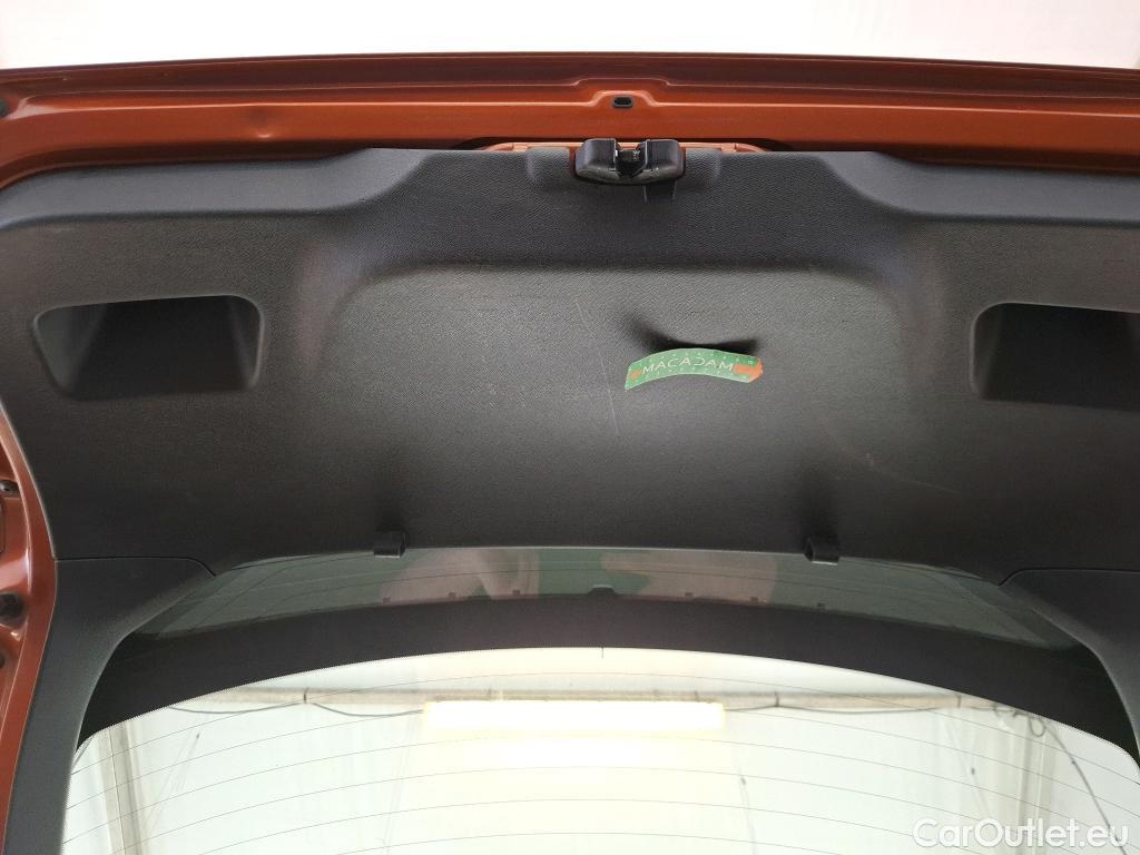  Citroen  C4  Berline Feel Pack 1.5 BlueHDI 110CV BVM6 E6d #62