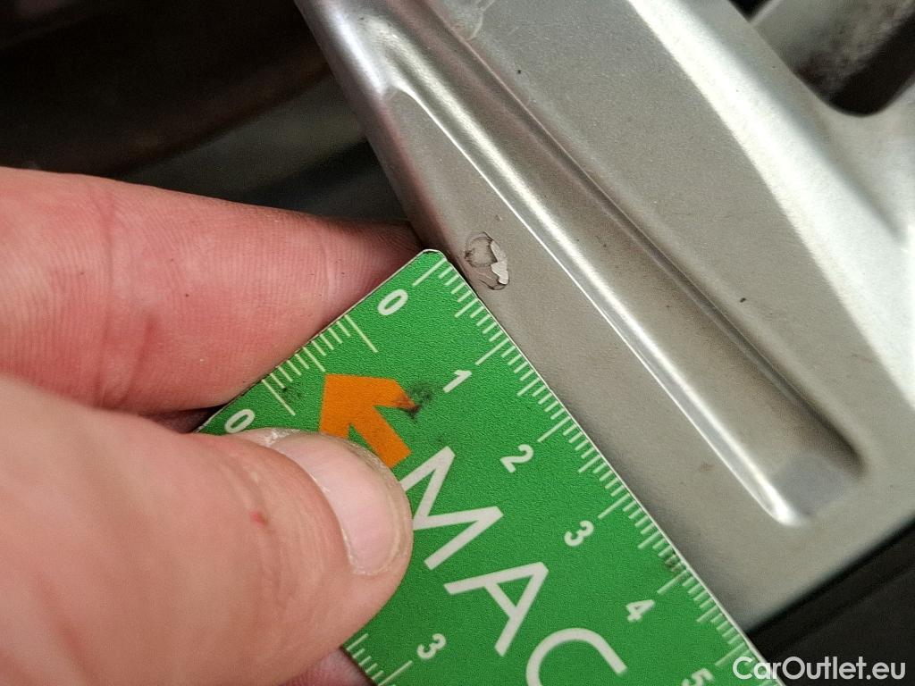  Audi  A4  Avant 30 TDI Business Line 2.0 TDI 135CV BVA7 E6d #22