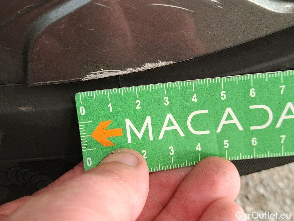  Citroen  C4  Berline Feel Pack 1.5 BlueHDI 110CV BVM6 E6d #54