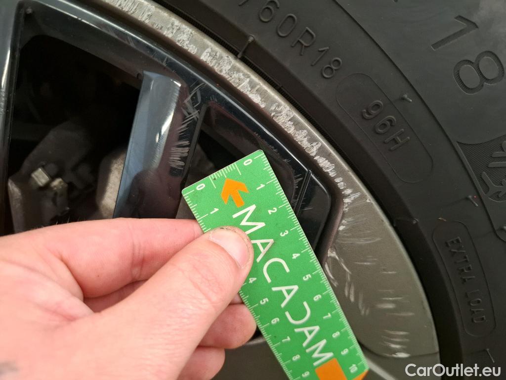  Citroen  C4  Berline Feel Pack 1.5 BlueHDI 110CV BVM6 E6d #79