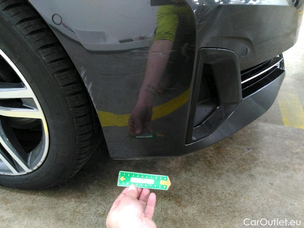  Bmw  Serie 5 BMW Série 5 Touring / 2020 / 5P / Break 520d xDrive 190ch Business Design #8