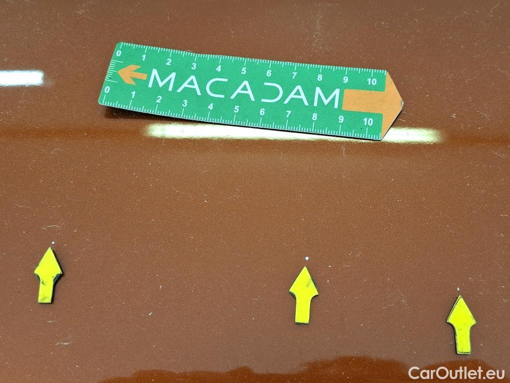  Citroen  C4  Berline Feel Pack 1.5 BlueHDI 110CV BVM6 E6d #17