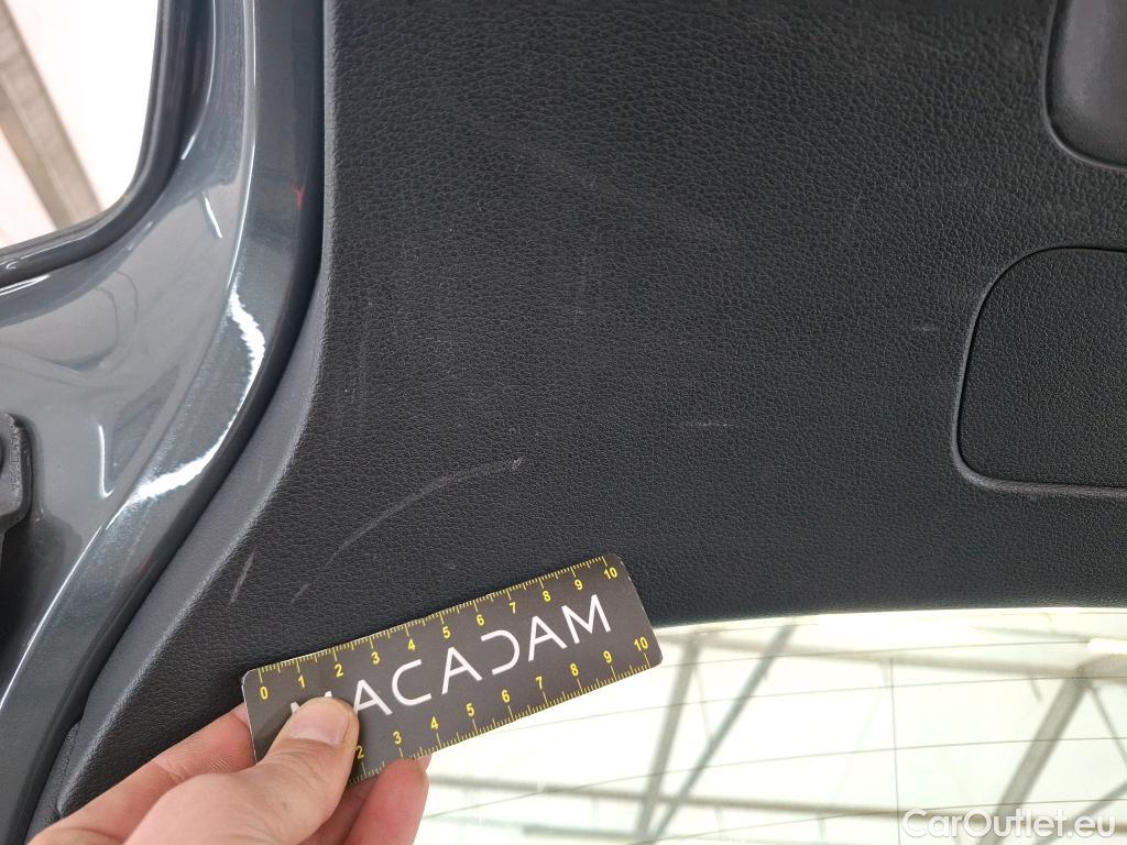  Audi  Q2  30 TDI Design Luxe 1.6 TDI 115CV BVA7 E6dT #9