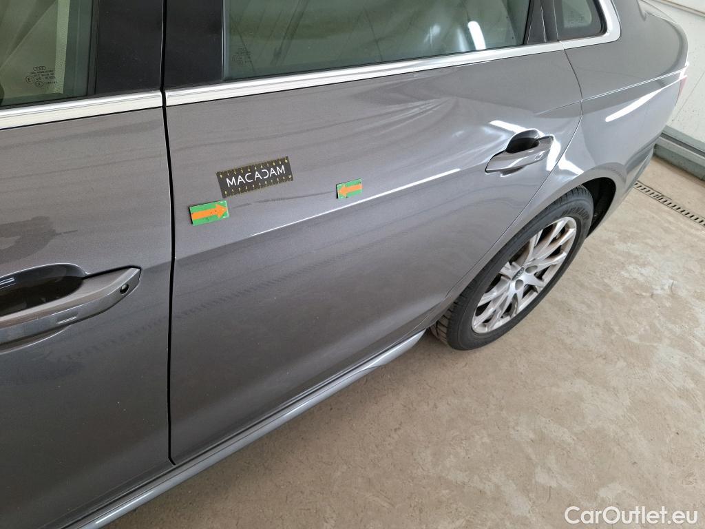  Audi  A4  Berline 30 TDI Business line 2.0 TDI 135CV BVA7 E6d #69