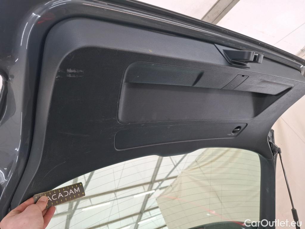  Audi  Q2  30 TDI Design Luxe 1.6 TDI 115CV BVA7 E6dT #8