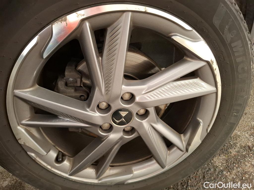 DS  DS7 7 Crossback So Chic 1.5 BlueHDi 130CV BVA8 E6d #31