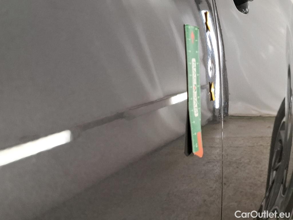  DS  DS7 7 Crossback So Chic 1.5 BlueHDi 130CV BVA8 E6d #18