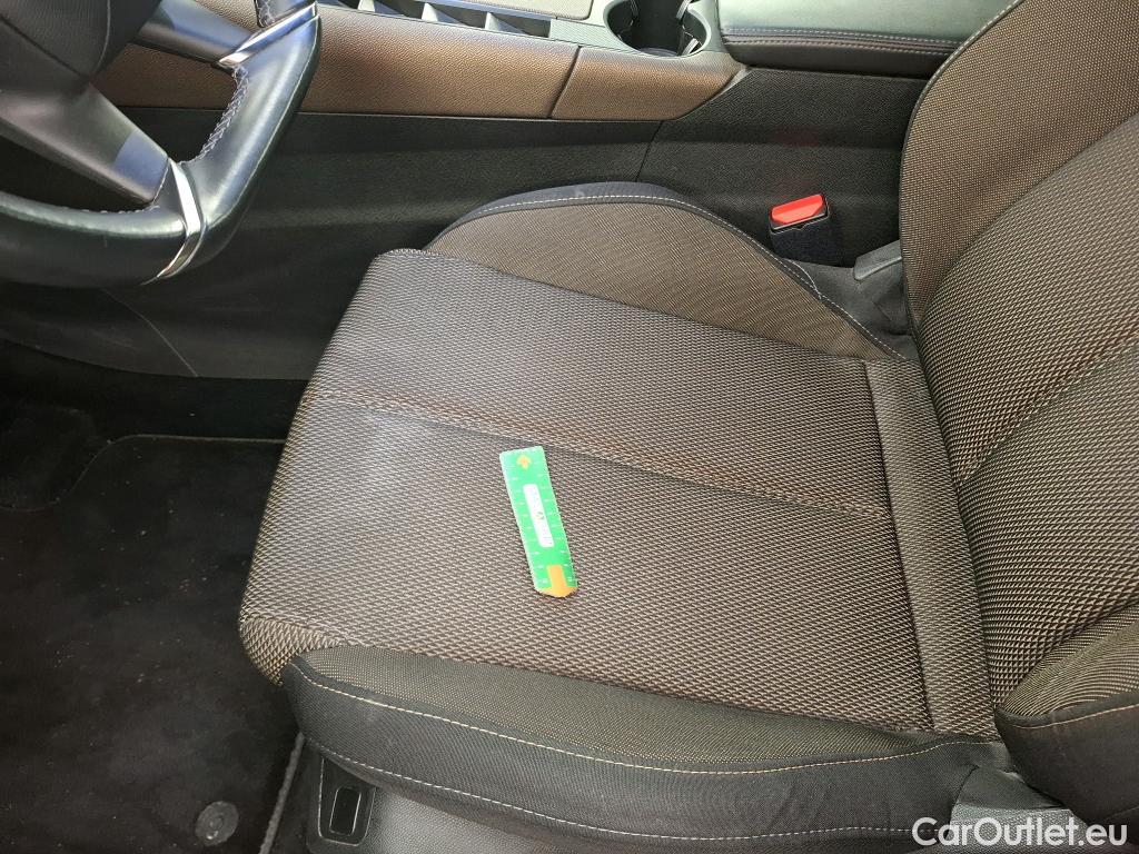  DS  DS7 7 Crossback So Chic 1.5 BlueHDi 130CV BVA8 E6d #43