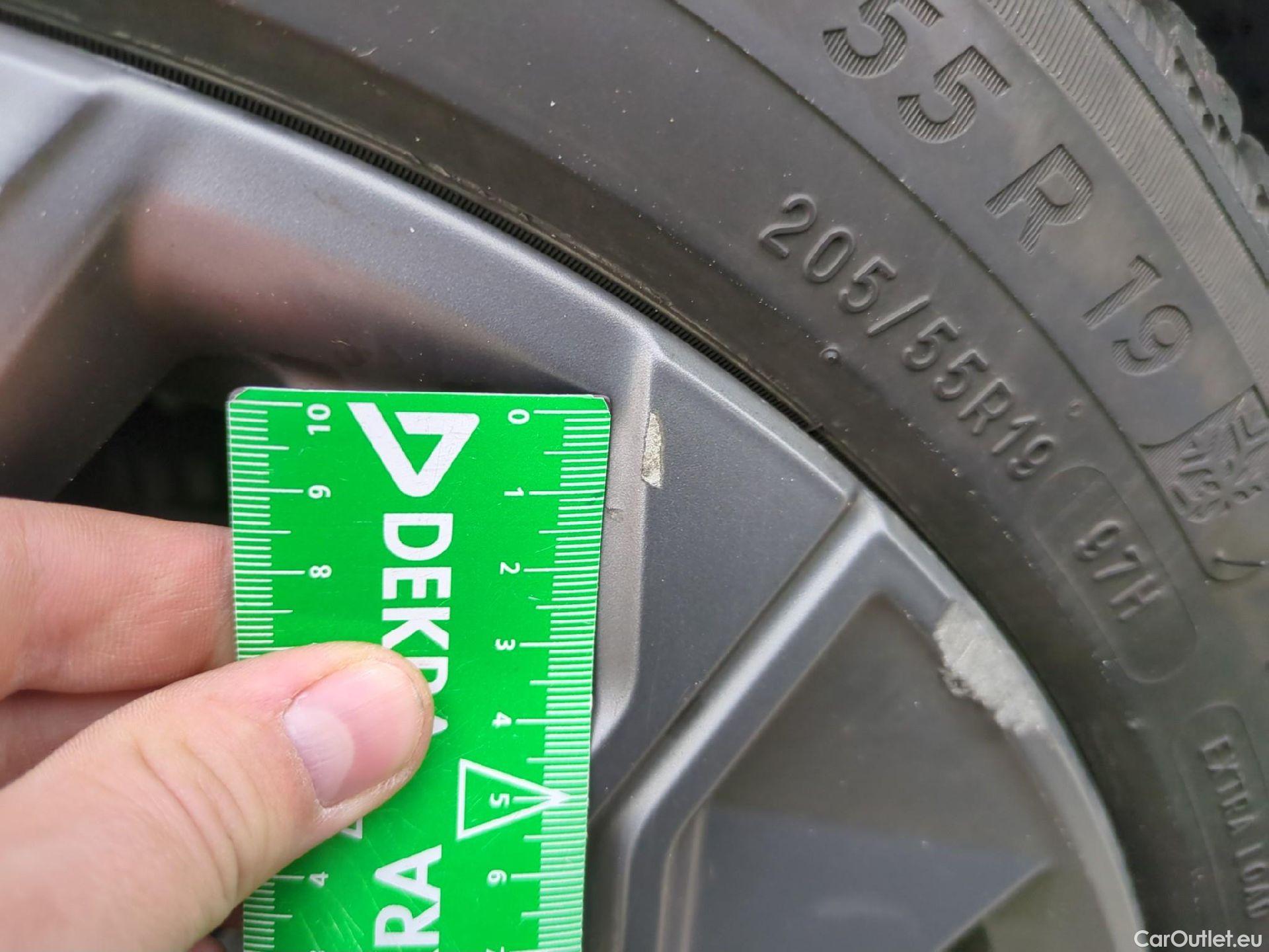  DS  DS4 4 Cross Trocadero 1.5 BlueHDi 130CV BVA8 E6d #15