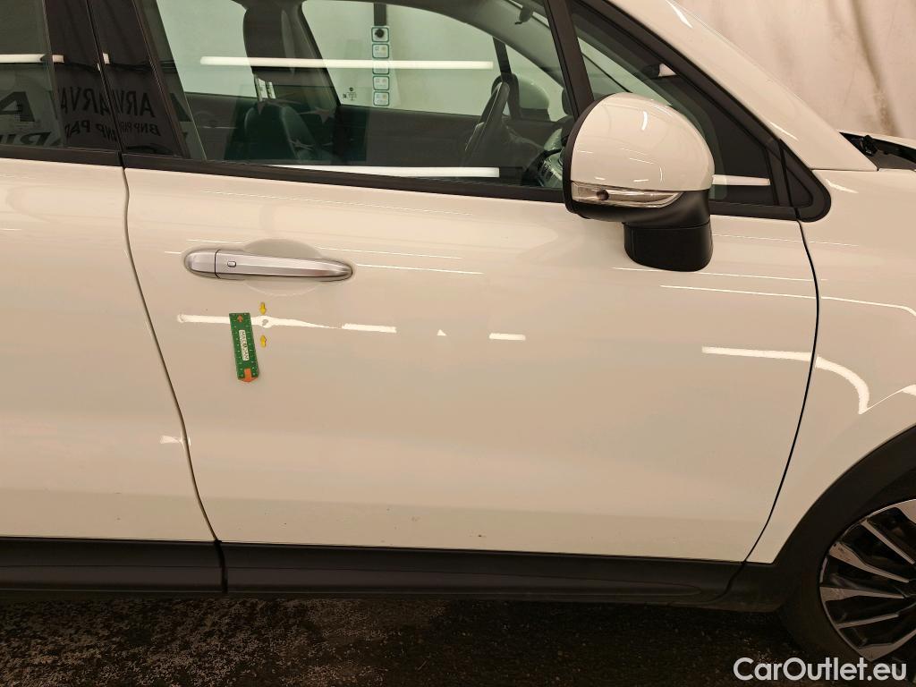  Fiat  500 FIAT X / 2018 / 5P / SUV 1.0 FFly T T3 120ch Cross #42