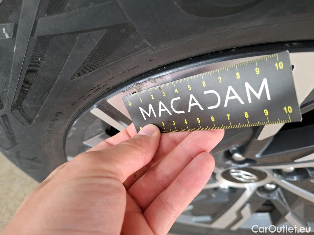  Hyundai  Tucson  Business Mild-Hybrid 2WD 1.6 CRDI 135CV BVA7 E6d #35