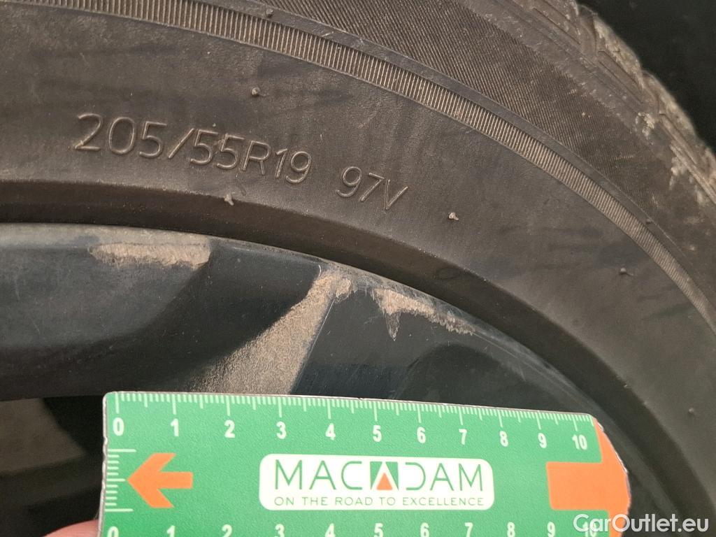  Citroen  C5 CITROEN  Aircross / 2022 / 5P / SUV BlueHDi 130 S&S EAT8 Shine Pack #16