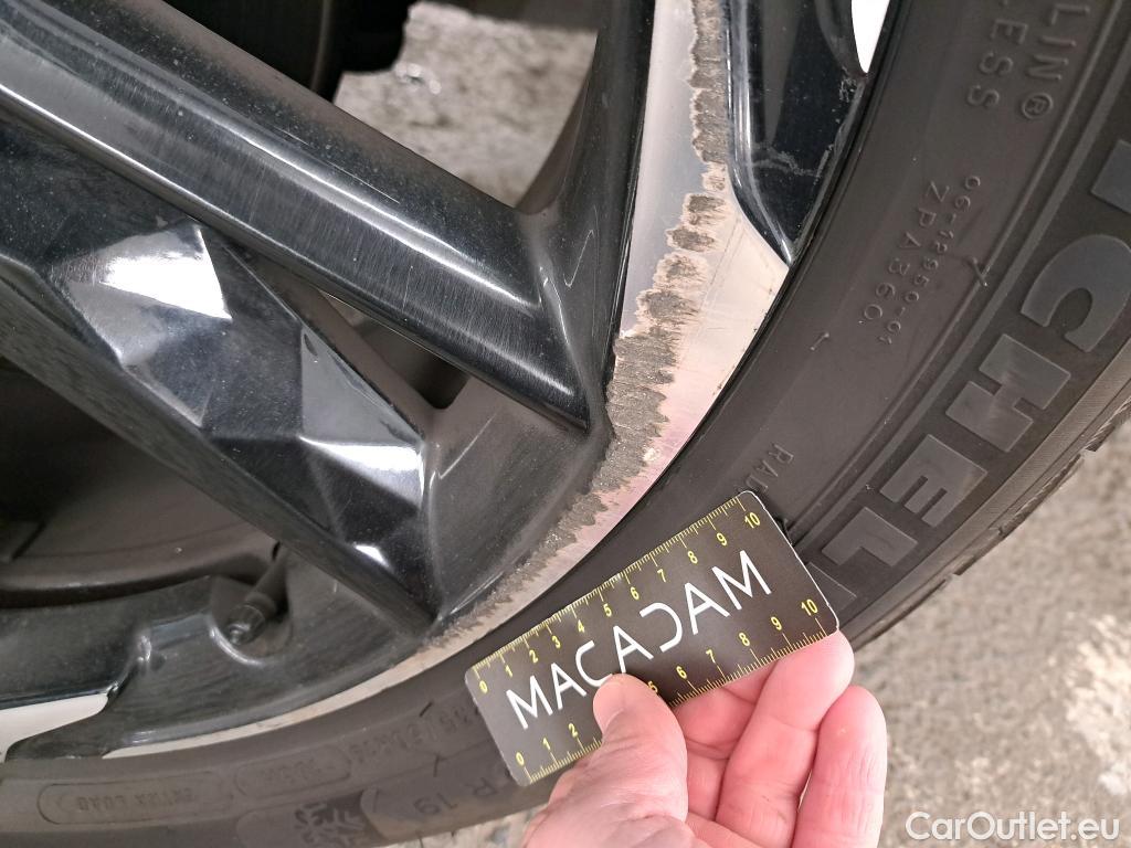  DS  DS7 7 Crossback Performance Line + 2.0 BlueHDi 180CV BVA8 E6d #14