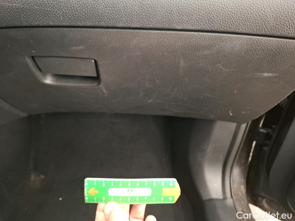  Nissan  Qashqai NISSAN  2017 5P Crossover 1.5 DCI 115 Business Edition #16