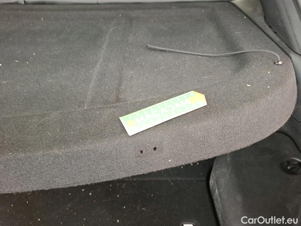  KIA  XCeed KIA  / 2022 / 5P / Crossover 1.6 GDI PHEV ACTIVE BUS DCT6 #18