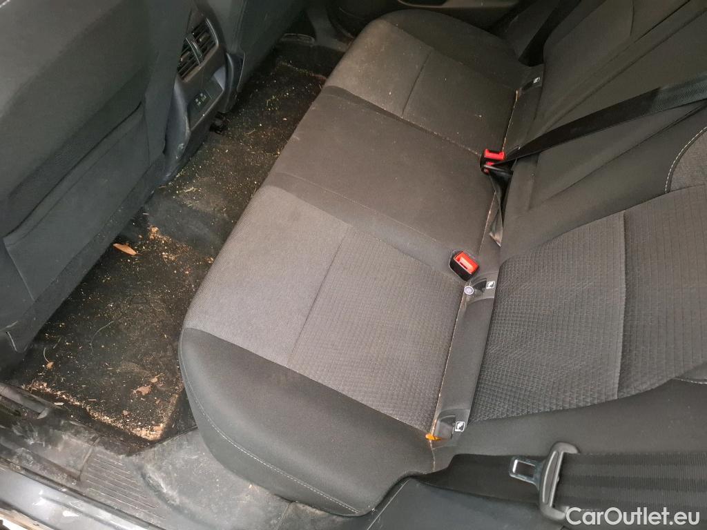  Nissan  Qashqai NISSAN  / 2021 / 5P / Crossover 1.3 MHEV 158ch Xtronic i-4x4 N-Connecta #12