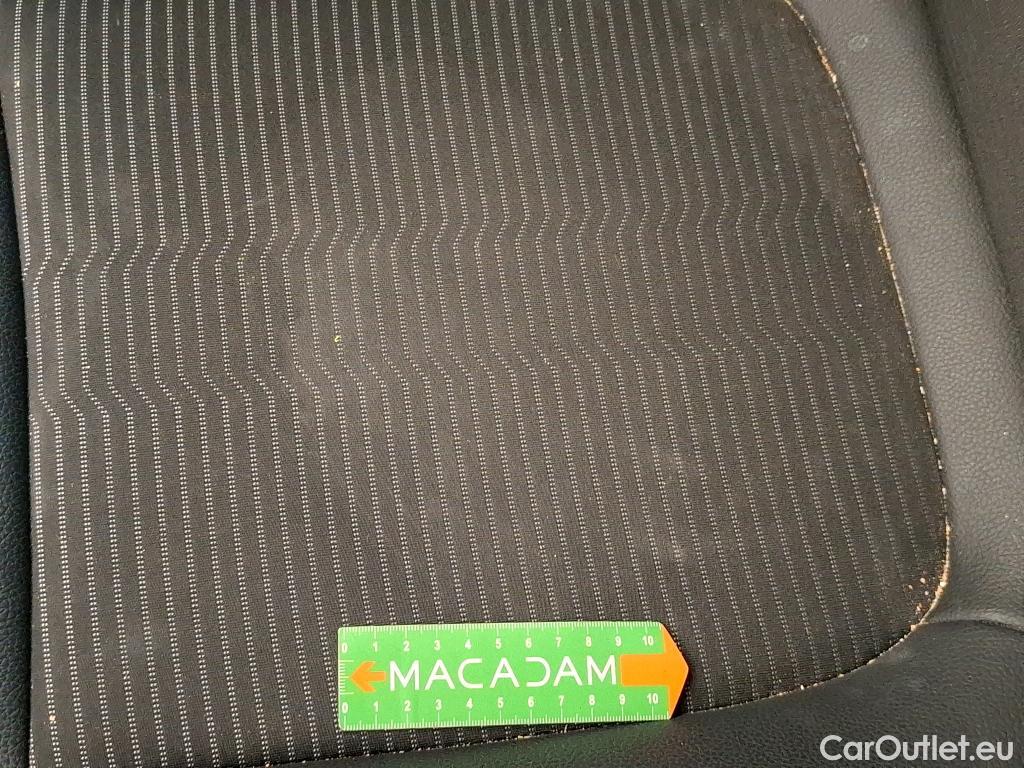  Mercedes  GLA MERCEDES-BENZ  / 2020 / 5P / SUV  250 e BUSINESS LINE DCT #19