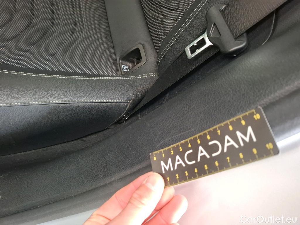  Mercedes  A-Klasse MERCEDES-BENZ Classe A Berline / 2018 / 4P / Berline A 200 d Business Line 8G-DCT #5