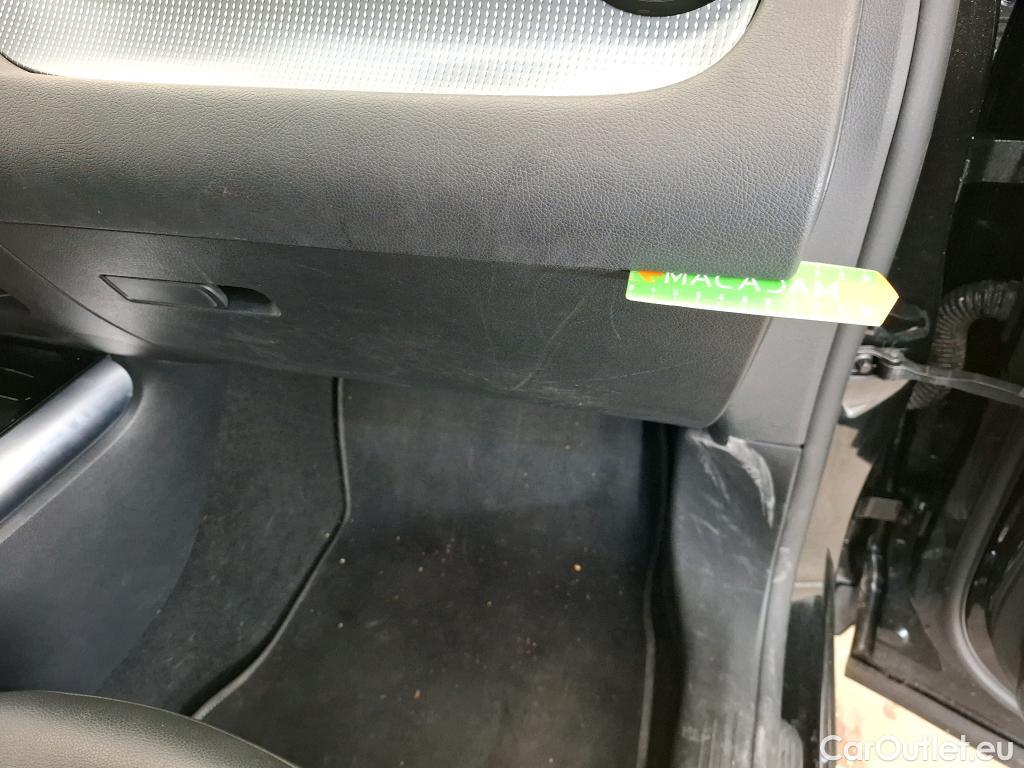  Mercedes  GLA MERCEDES-BENZ  / 2020 / 5P / SUV  250 e BUSINESS LINE DCT #7