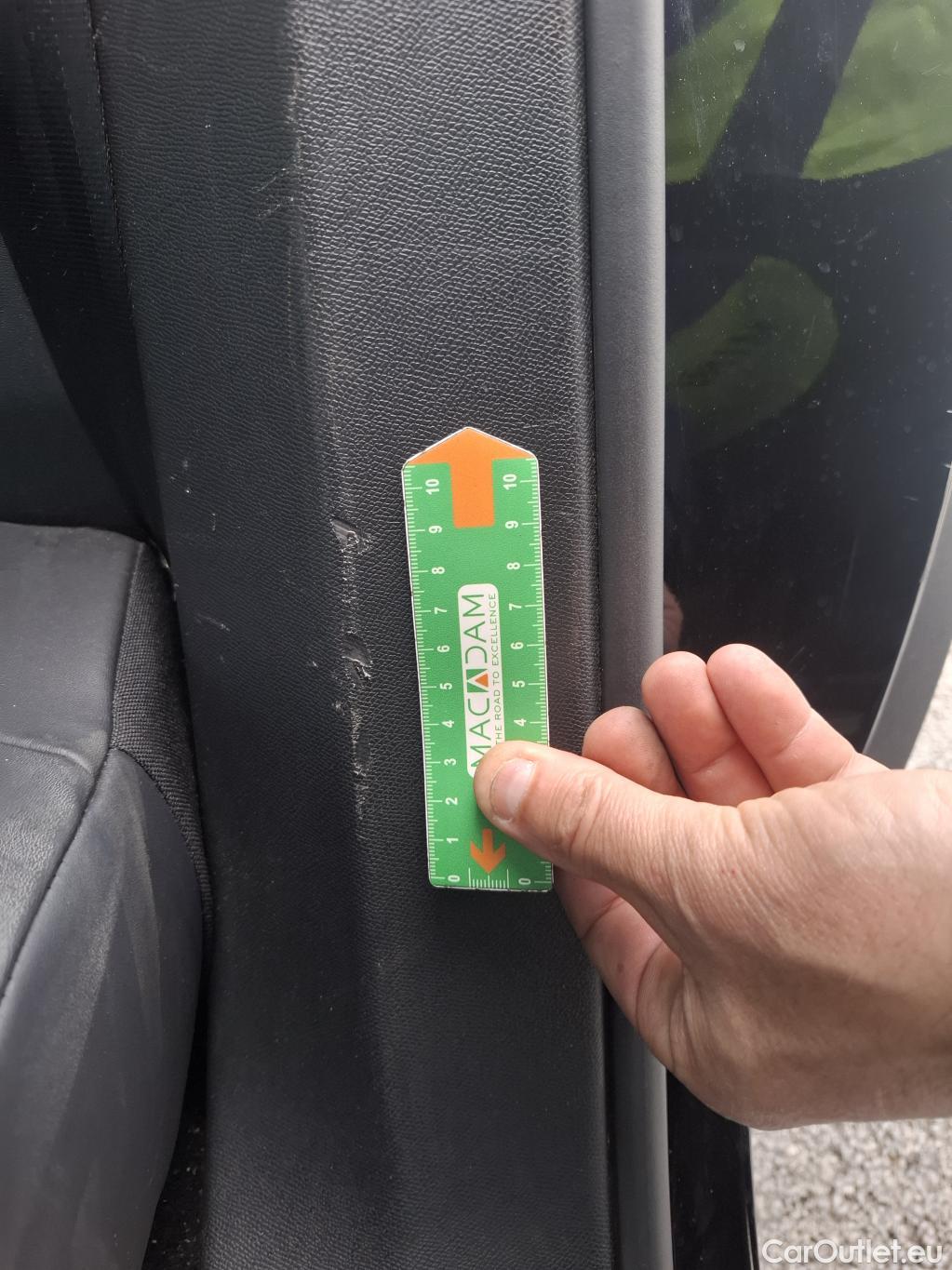  Peugeot  3008  Allure Pack 1.5 HDi 130CV BVA8 E6d #63