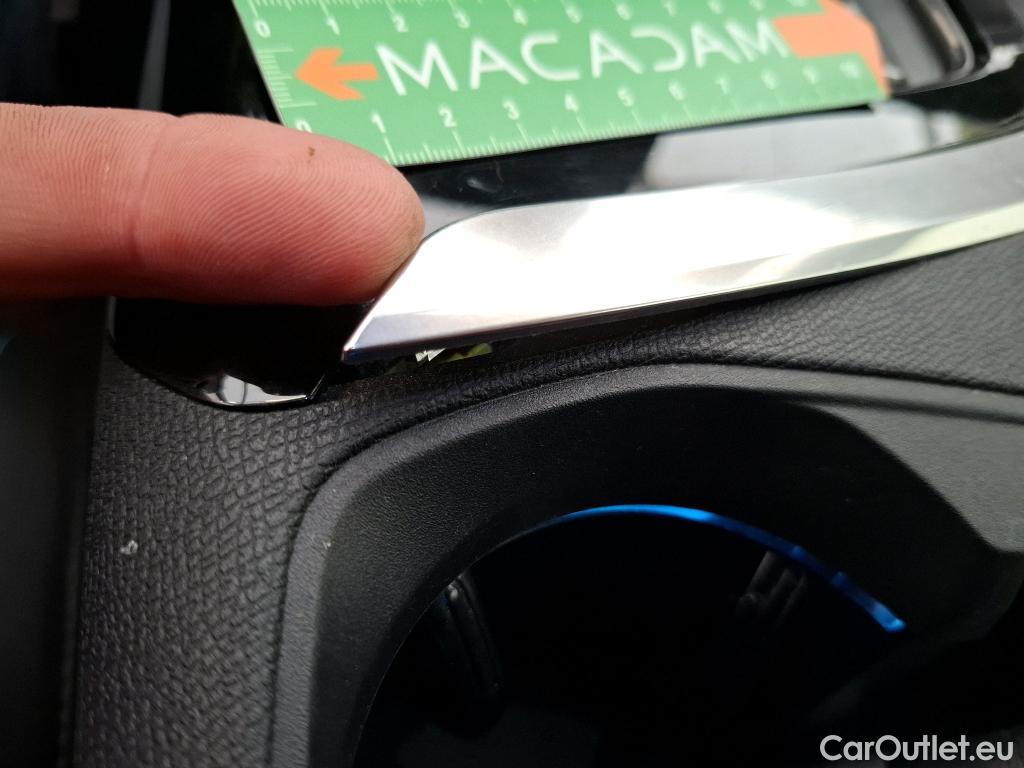  Peugeot  3008  Allure Pack 1.5 HDi 130CV BVA8 E6d #20