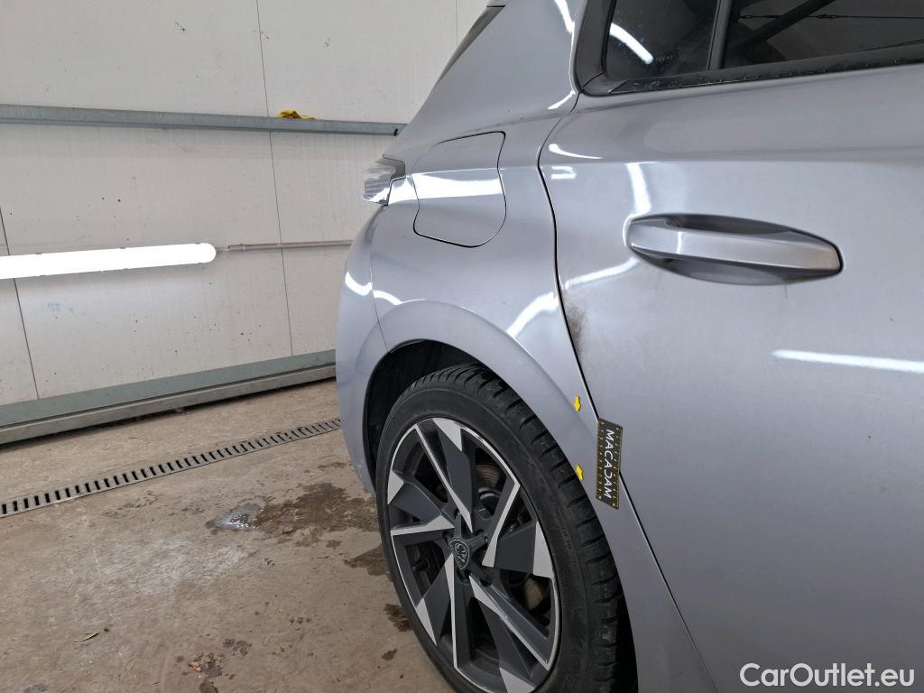  Peugeot  308  Allure Pack 1.2 PureTech 130CV BVA8 E6d #27