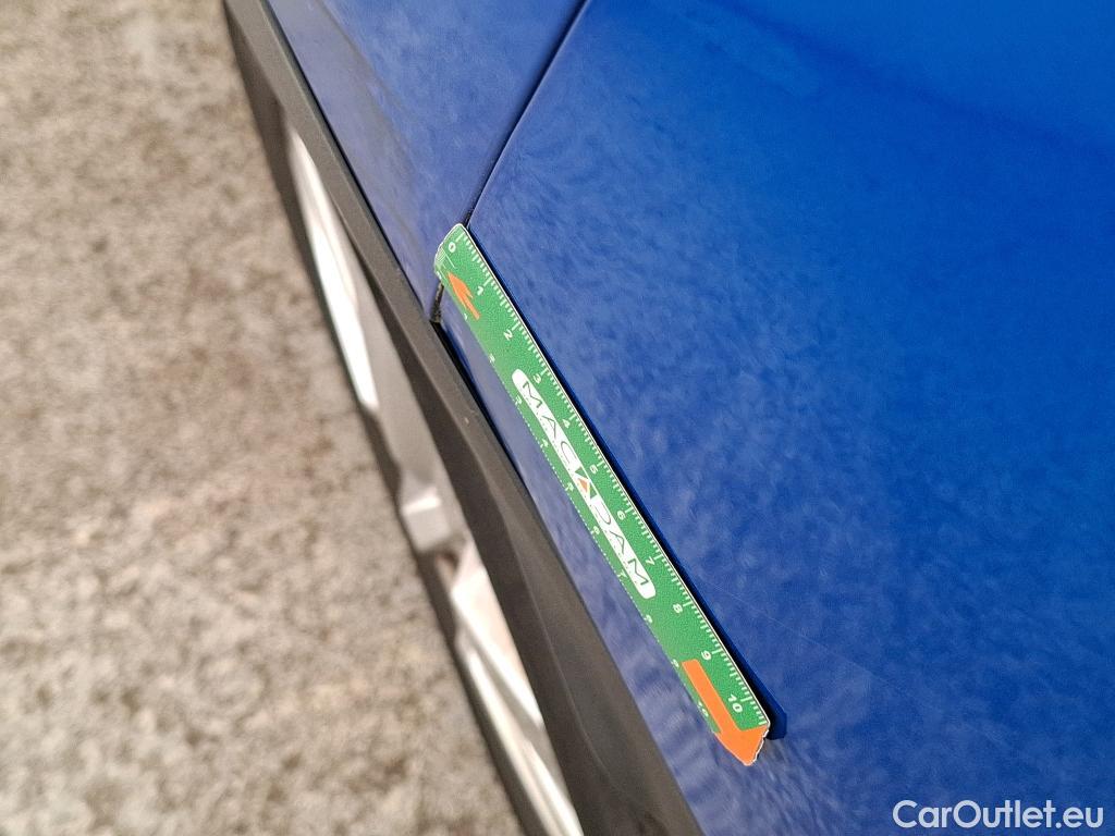  Peugeot  3008  Active Pack 1.5 HDi 130CV BVA8 E6d #17