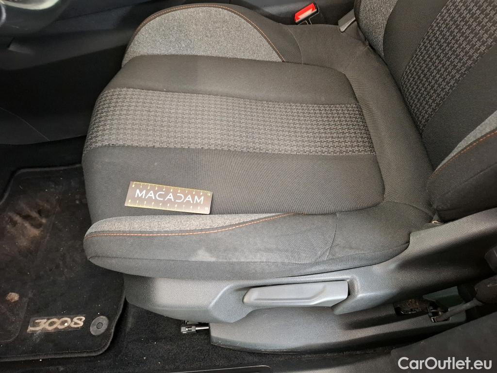  Peugeot  3008  Active Business 1.5 HDi 130CV BVA8 E6d #38