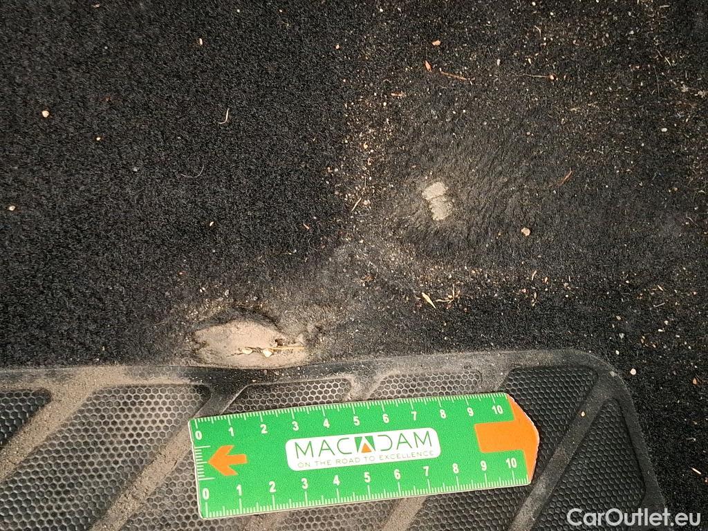  Peugeot  3008  Active Pack 1.5 HDi 130CV BVA8 E6d #21