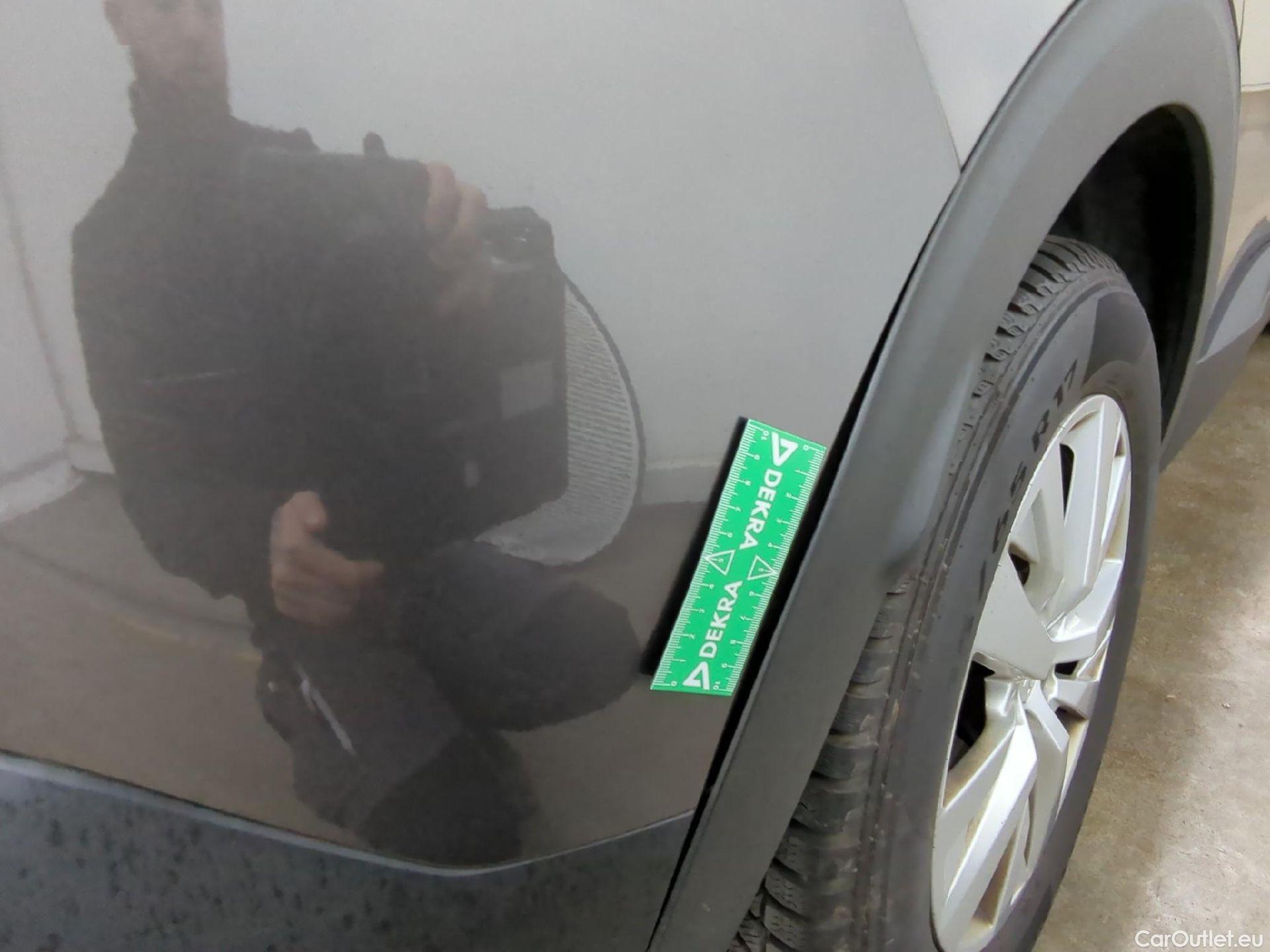  Peugeot  3008  II Active Pack 1.5 HDi 130CV BVA8 E6d #38