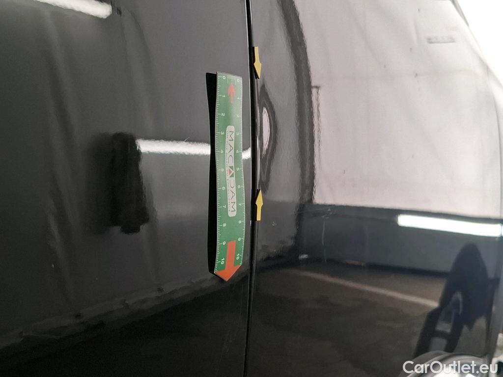  Peugeot  3008  Allure Pack 1.5 HDi 130CV BVA8 E6d #24