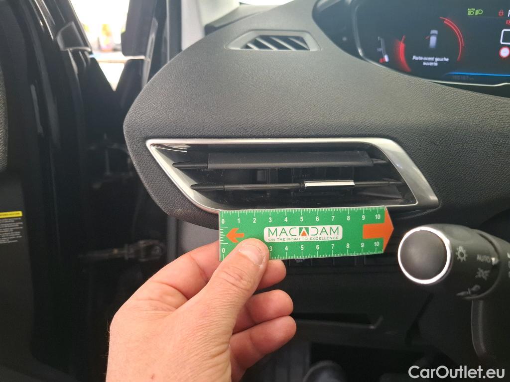  Peugeot  3008  Allure Pack 1.5 HDi 130CV BVA8 E6d #41