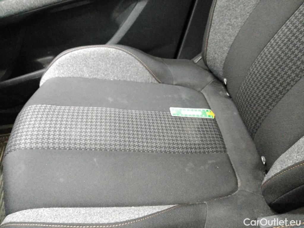  Peugeot  3008  Active Business 1.2 PureTech 130CV BVM6 E6 #26