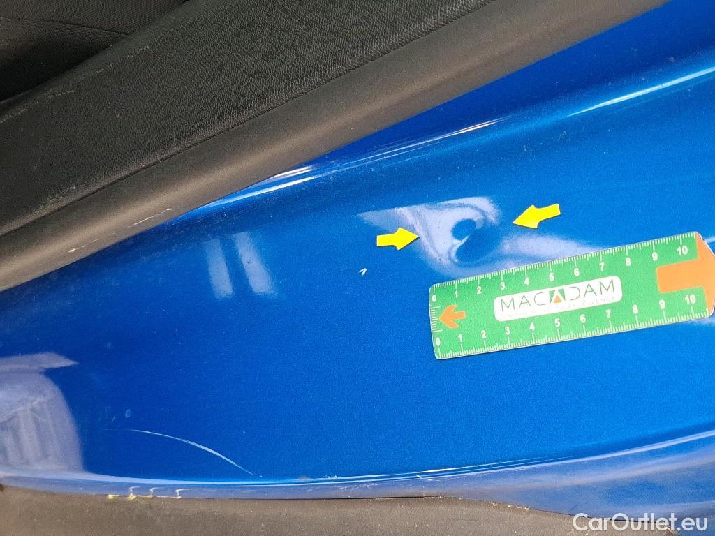  Peugeot  3008  Active Pack 1.5 HDi 130CV BVA8 E6d #19