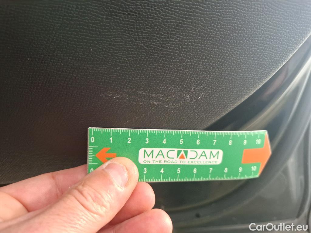  Peugeot  3008  Allure Pack 1.5 HDi 130CV BVA8 E6d #69