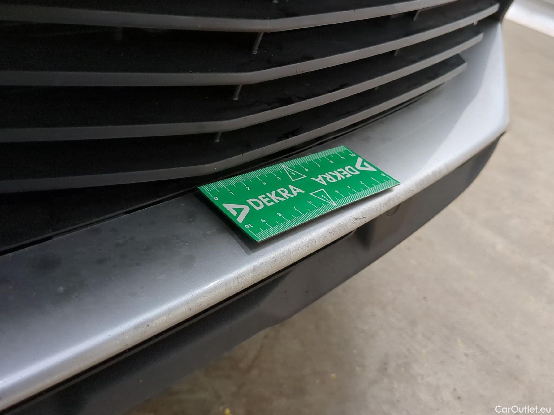  Peugeot  3008  II Active Pack 1.5 HDi 130CV BVA8 E6d #30