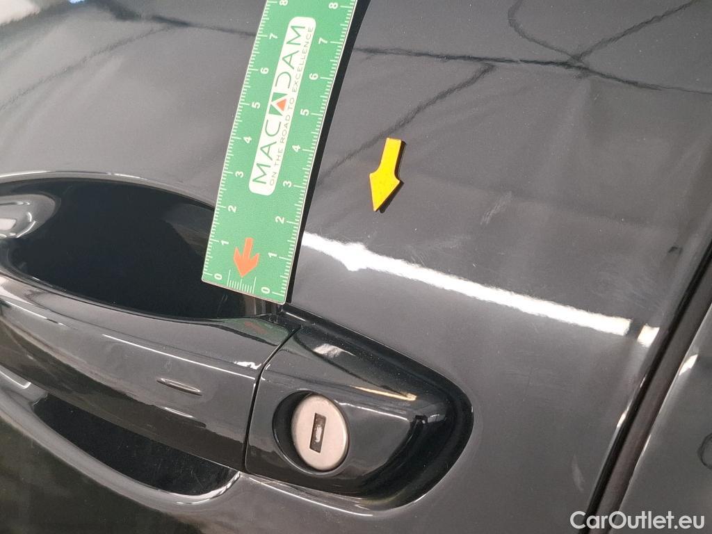  Peugeot  3008  Allure Pack 1.5 HDi 130CV BVA8 E6d #30