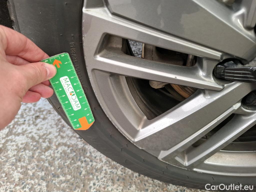  Peugeot  308 PEUGEOT  SW / 2021 / 5P / Break PureTech 130 S&S EAT8 ACTIVE PACK #22