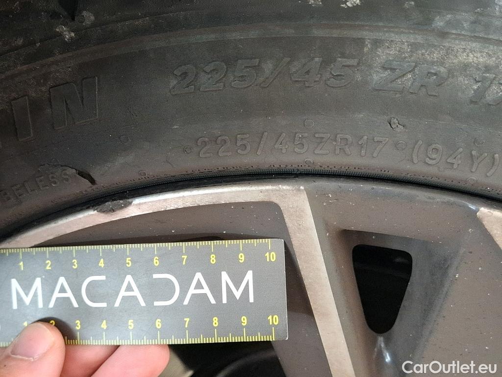  Peugeot  308  Allure Pack 1.2 PureTech 130CV BVA8 E6d #54