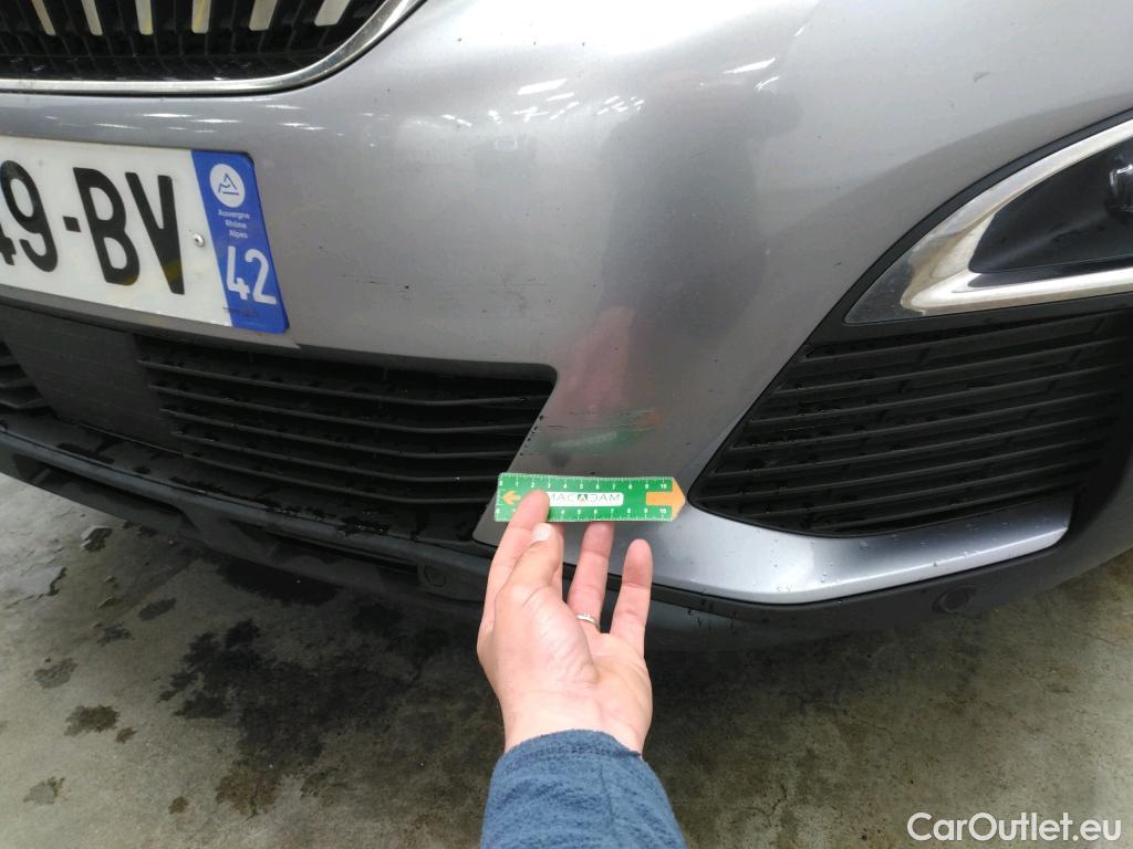  Peugeot  5008  Active Business 1.2 PureTech 130CV BVA8 E6d #4