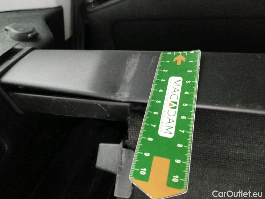  Peugeot  5008  Active Business 1.2 PureTech 130CV BVA8 E6d #15